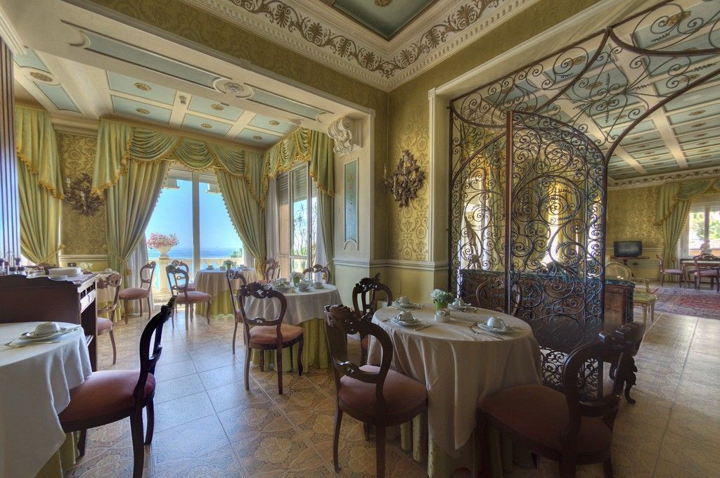 Hotel Villa Riis Таормина Экстерьер фото