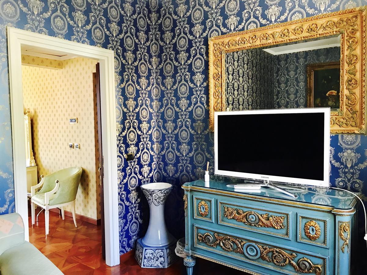 Hotel Villa Riis Таормина Экстерьер фото