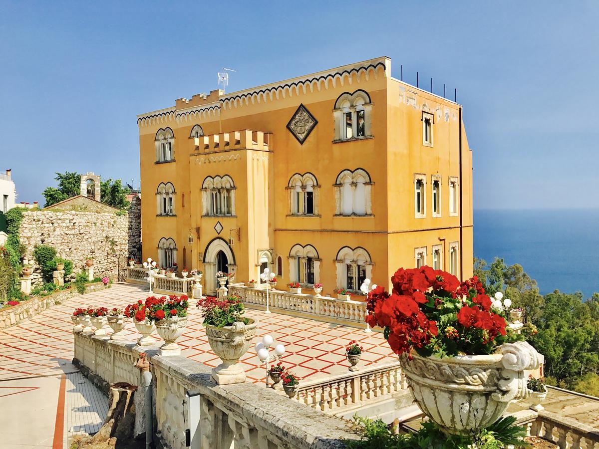 Hotel Villa Riis Таормина Экстерьер фото