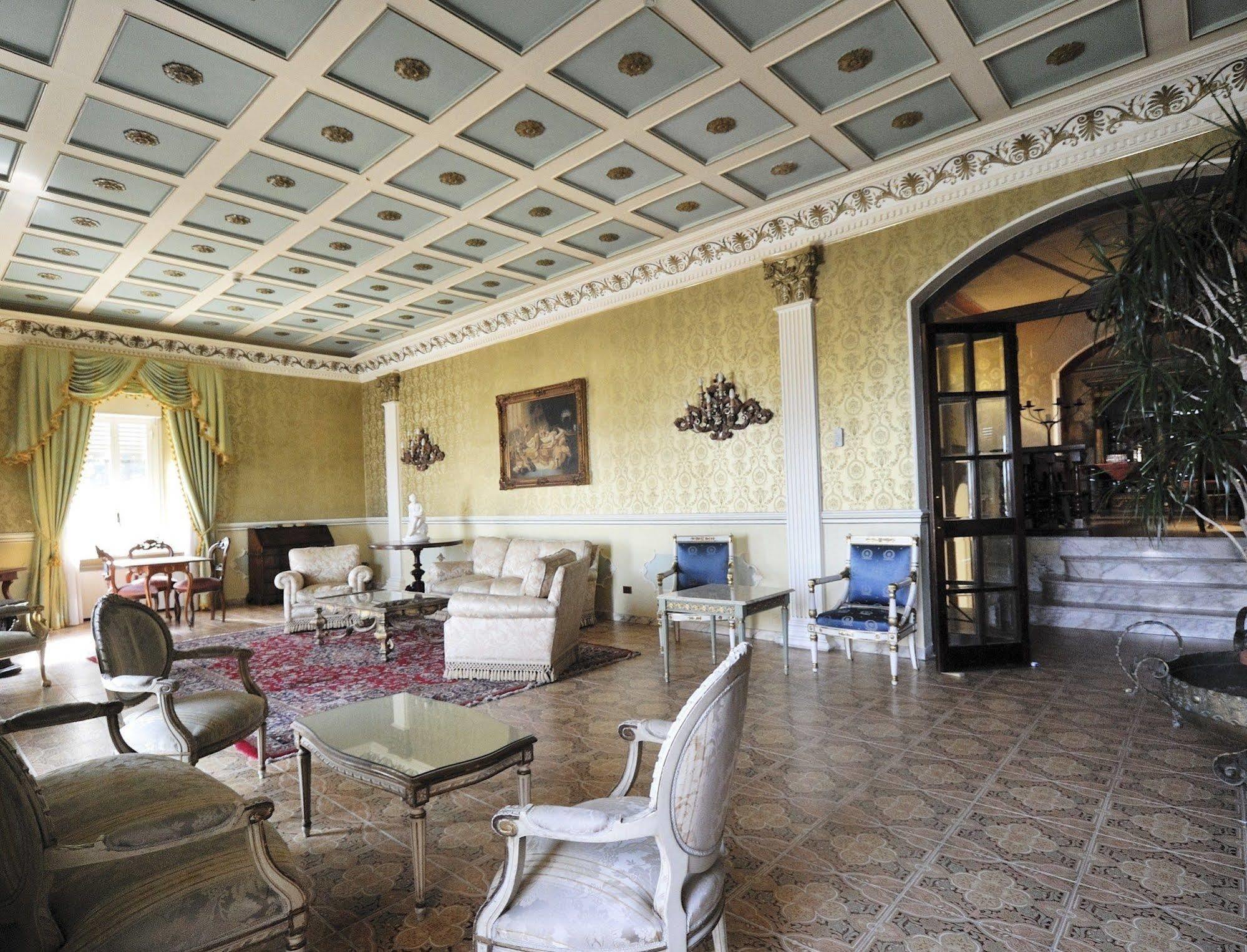 Hotel Villa Riis Таормина Экстерьер фото